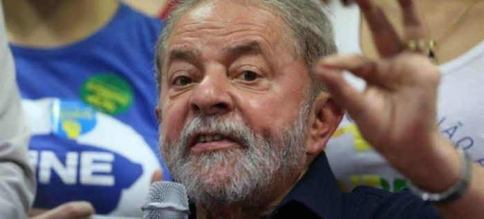 El PT reafirma candidatura presidencial de Lula y transfiere su sede a Curitiba