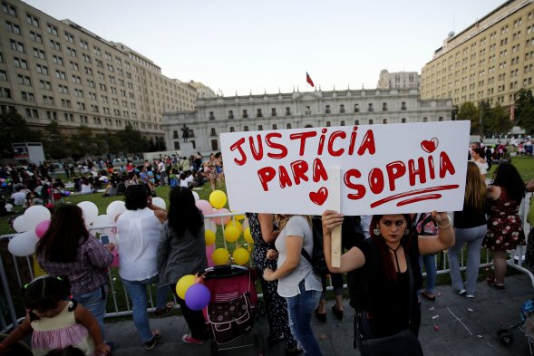 Para que “Nunca Más” una Sophia en Chile