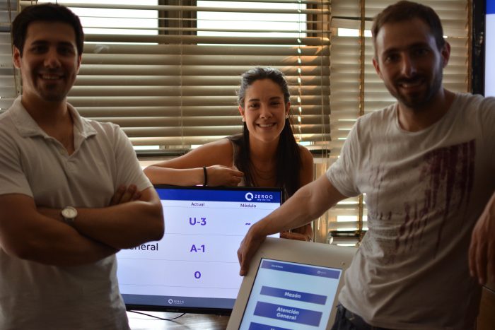 Startup chilena creó app que permite reservar hora y ahorrarte las filas