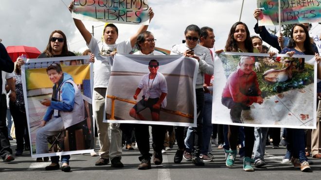 Quiénes eran los miembros del equipo periodístico de El Comercio de Ecuador que murieron mientras estaban secuestrados por un grupo disidente de las FARC