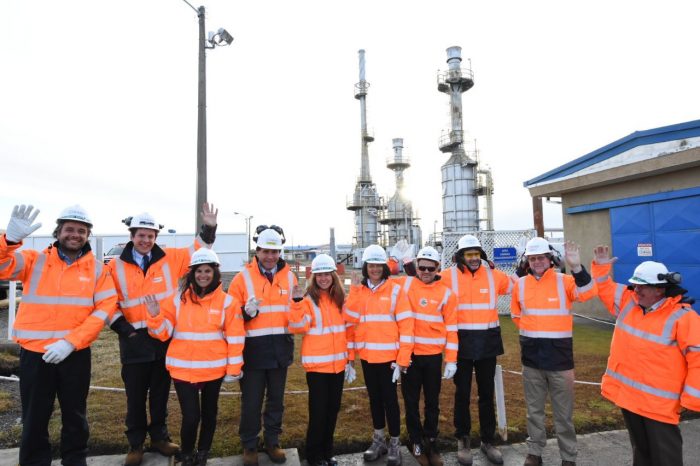 Ministra de Energía y presidenta del Directorio de ENAP conocieron proceso productivo del gas en Magallanes