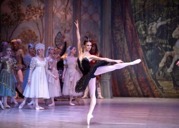 Presentaciones del Russian State Ballet en Santiago y regiones