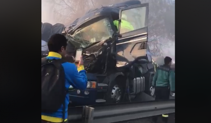 [VIDEO] El caótico escenario luego del choque que involucró a 24 vehículos en San Fernando