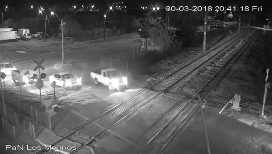 [VIDEO] El impactante choque entre un auto y un tren que dejó un muerto en Talca