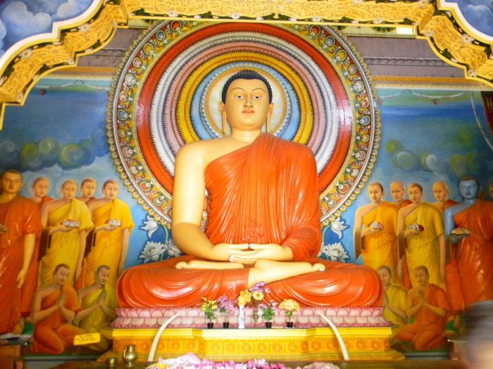 Budismo y el Día del Trabajo, incompatibles para el Gobierno de Sri Lanka