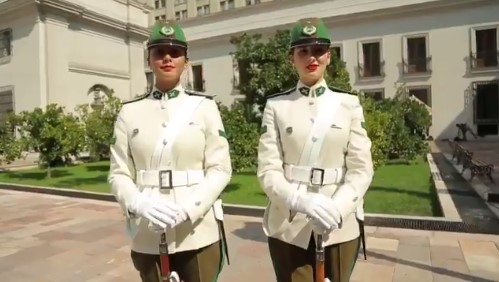 [VIDEO] Por primera vez se integraron mujeres al «Servicio de Centinela» en La Moneda