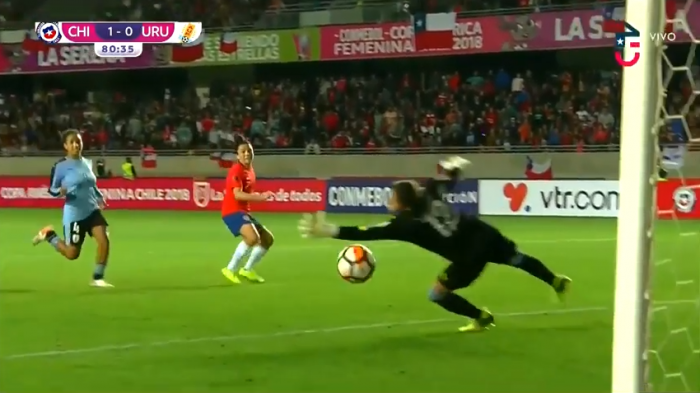 [VIDEO] El gol de la «Coté» Rojas en el primer triunfo de Chile en Copa América frente a Uruguay