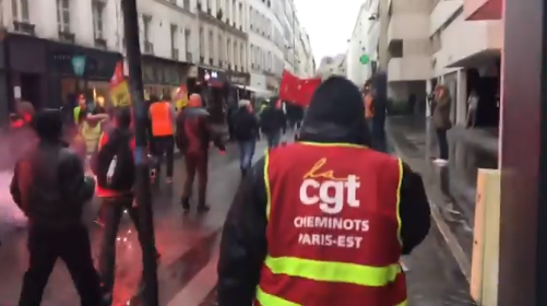 [VIDEO] Ferroviarios franceses mantienen la presión contra Macron