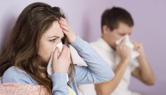 ¿Es resfrío o influenza? Guía para reconocer cuál enfermedad respiratoria es