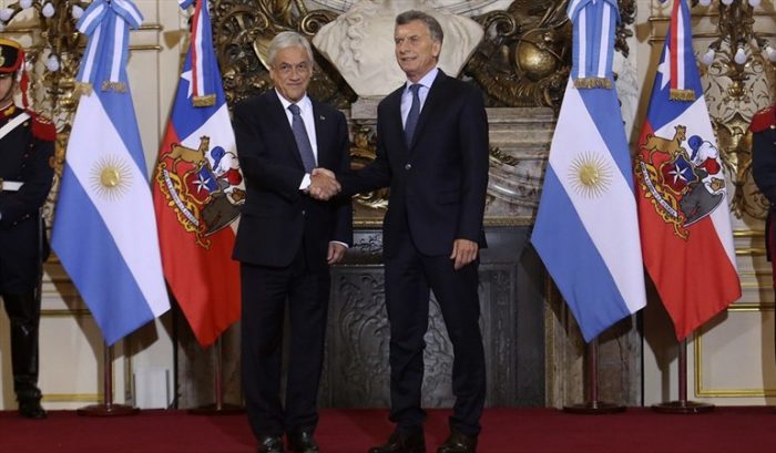 Piñera viajará a Argentina para trabajar en la postulación a la Copa del Mundo 2030