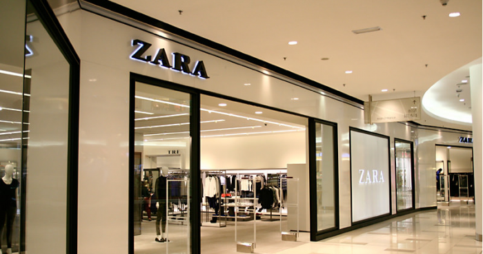 [VIDEO] Youtuber le habla directo al dueño de Zara: «Quiero ponerme un pantalón de tu tienda, pero no puedo»