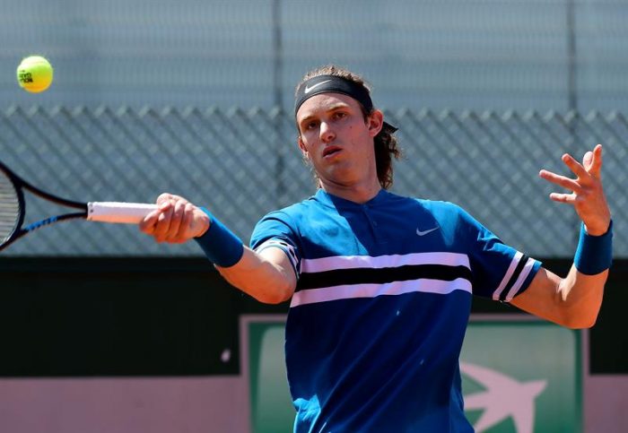 Nicolás Jarry cae en primera ronda de Roland Garros