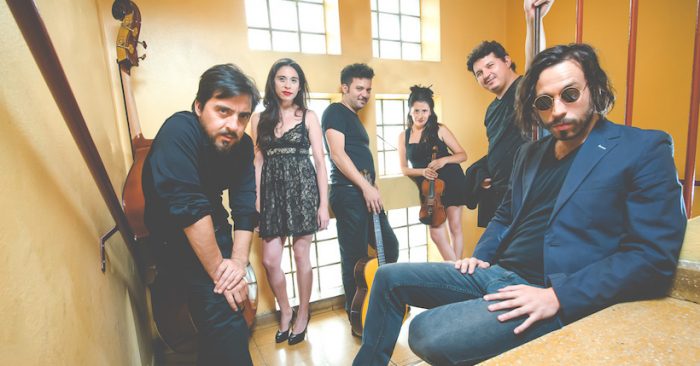 Banda chilena Golosa La Orquesta graba single «Chipi Chipi» junto a Kevin Johansen
