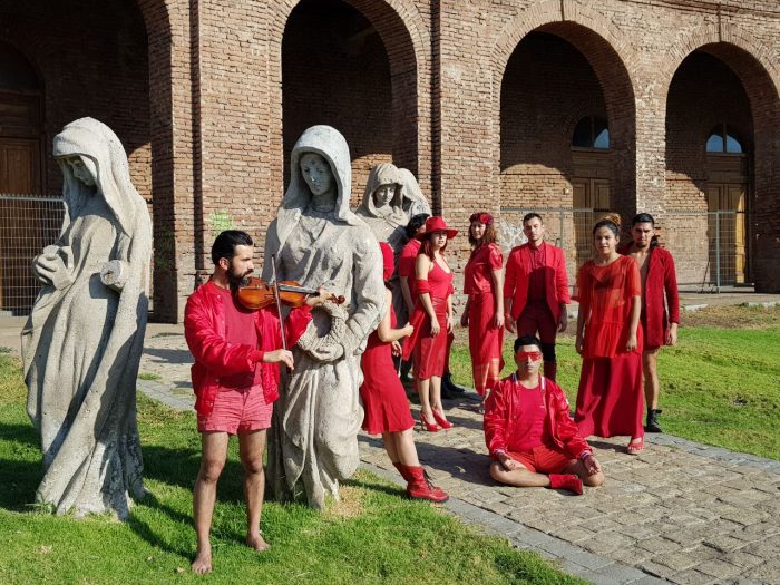 Danza en espacios públicos con Danza Jam en plazas de Santiago