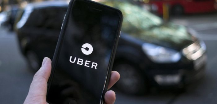 SII fiscalizará a choferes de Uber tras fallo que alzó secreto bancario de la aplicación