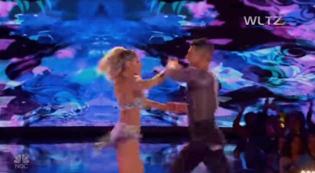 Bailarín chileno y su pareja sorprenden a Jennifer López con presentación de salsa