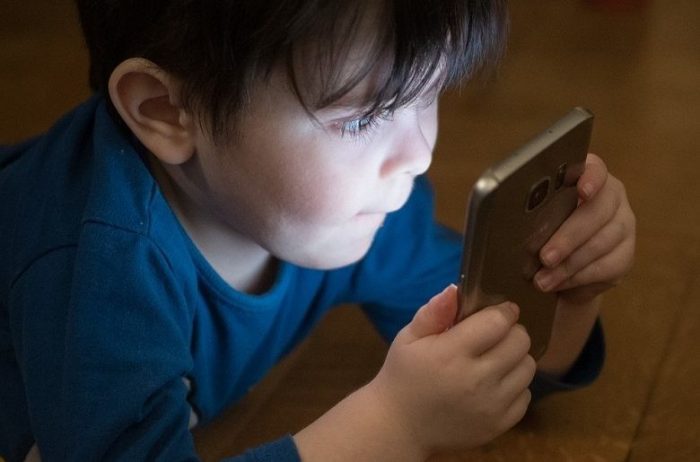 El 57% de las aplicaciones para niños vulnera su privacidad y envía datos a terceros