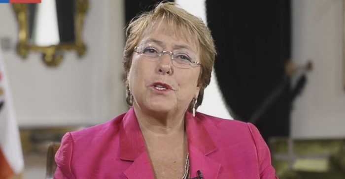 El saludo de Michelle Bachelet a todas las madres en su día