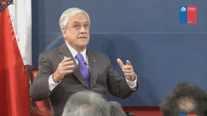 La reacción de Sebastián Piñera tras ser sorprendido por temblor en encuentro con Mario Vargas Llosa