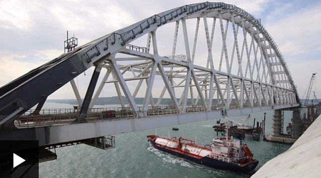 Así es el controvertido puente de Kerch entre Rusia y Crimea recién inaugurado por Vladimir Putin