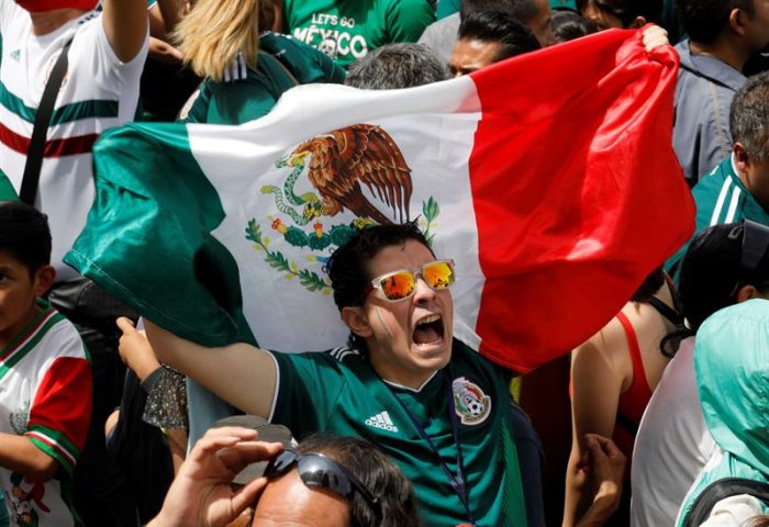 FIFA abre procedimiento contra México por cánticos de hinchas