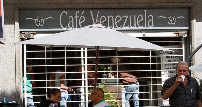 Índice de hiperinflación en Venezuela: ¿cuánto cuesta una taza de café en Caracas?