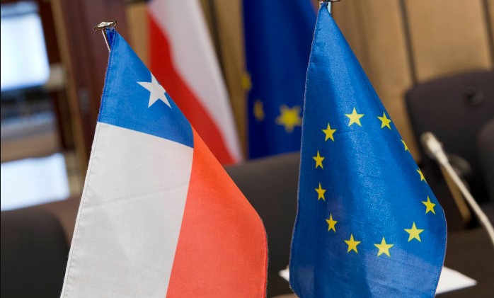 Parlamento Europeo pide a Bruselas «ambición» para modernizar acuerdo con Chile