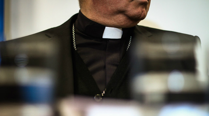 Conferencia Episcopal cita a nuevo cónclave extraordinario de obispos para enfrentar crisis de la Iglesia por abusos