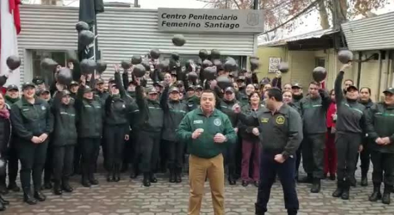 Funcionarios de gendarmería graban video en apoyo al Sargento Héctor Palma