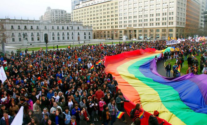 Iguales condena exclusión de las demandas de la diversidad sexual en cuenta pública del Presidente Piñera
