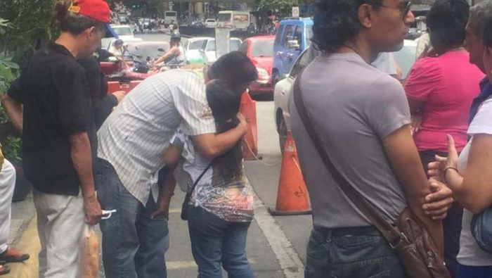 Estampida en fiesta en Caracas tras explosión de bomba lacrimógena deja 17 fallecidos, incluyendo menores de edad