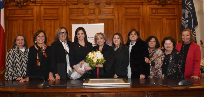 Matilde Burgos recibe el premio «Raquel Correa 2018»