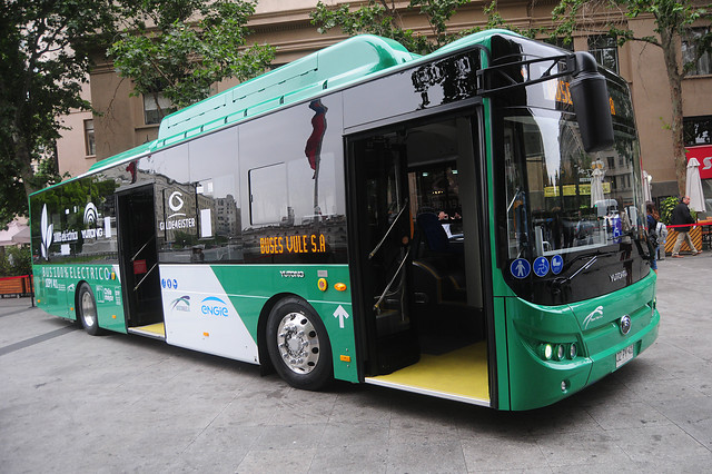 La empresa china BYD venderá 100 autobuses eléctricos para el Transantiago