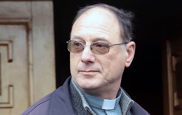 Ahora obispo Infanti está contra las cuerdas: exigen su renuncia de diócesis de Aysén por casos de abuso sexual en hogar