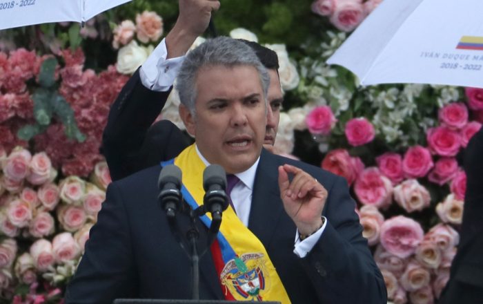 Colombia enfrenta nuevos obstáculos para la paz