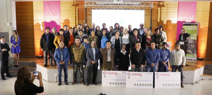 Emprendedores de Coronel reciben fondos concursables de Enel Generación Chile