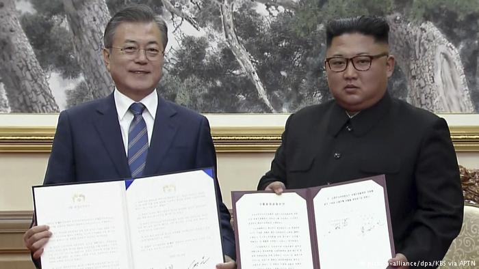 Kim y Moon acuerdan liberar península coreana de armas atómicas