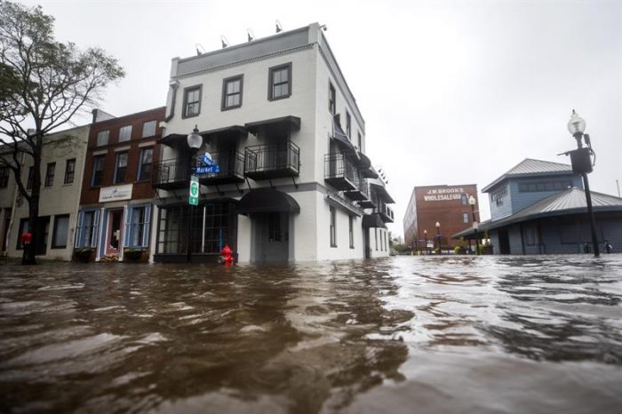 Florence sigue azotando con «catastróficas» inundaciones a Las Carolinas