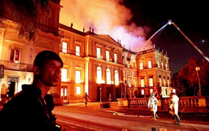 Pérdida de 200 años de historia en el incendio del Museo Nacional de Rio de Janeiro
