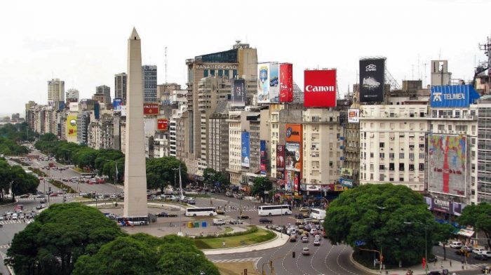 Argentina establece protocolos para hoteles y restaurantes por Covid-19