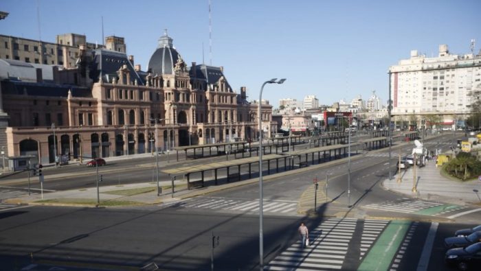 De ciudad de la furia a país fantasma: Argentina totalmente paralizada por cuarta huelga general