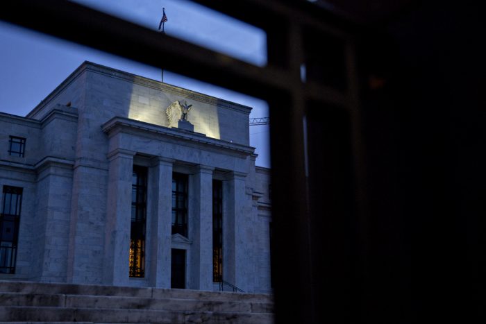 Fed aumenta las tasas a su nivel más alto desde 2008 y anuncia más alzas en camino