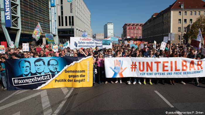 Miles de personas se manifiestan en Berlín contra el racismo