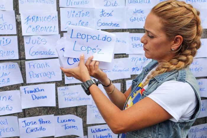 Esposa de Leopoldo López pide a Bachelet visitar Venezuela y constatar estado de «presos políticos»