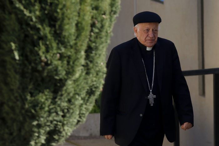 Defensor de Ezzati acusó una «perversa estrategia comunicacional» en contra del cardenal