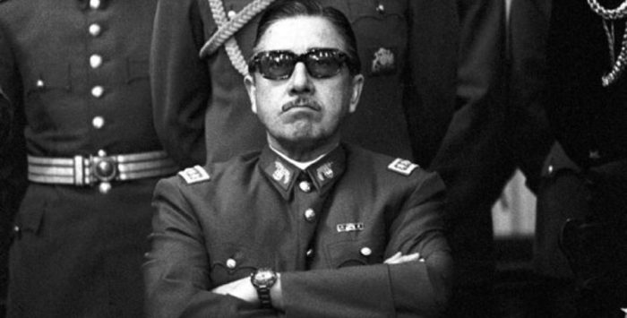Bancada PS pide explicaciones por anuncios en memoria de Pinochet: “Esperamos que no sean pagados con recursos públicos”