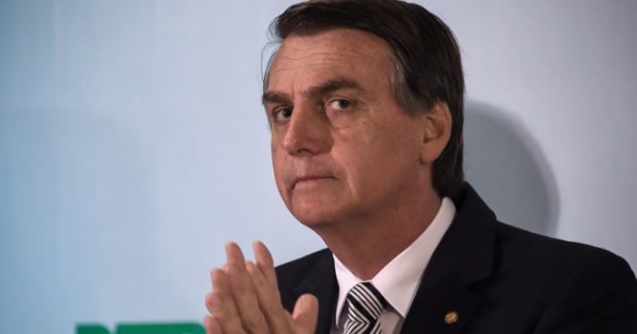 [Lo+comentado] Huracán Bolsonaro deja dando vueltas en círculos a la izquierda chilena