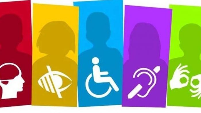 Fundéu BBVA recomienda la expresión «personas con discapacidad»