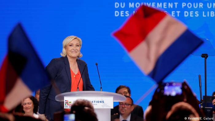 Ultraderecha francesa lidera sondeos para parlamentarias