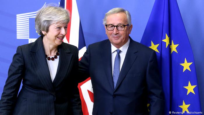 Líderes de la UE respaldan acuerdo del “brexit”